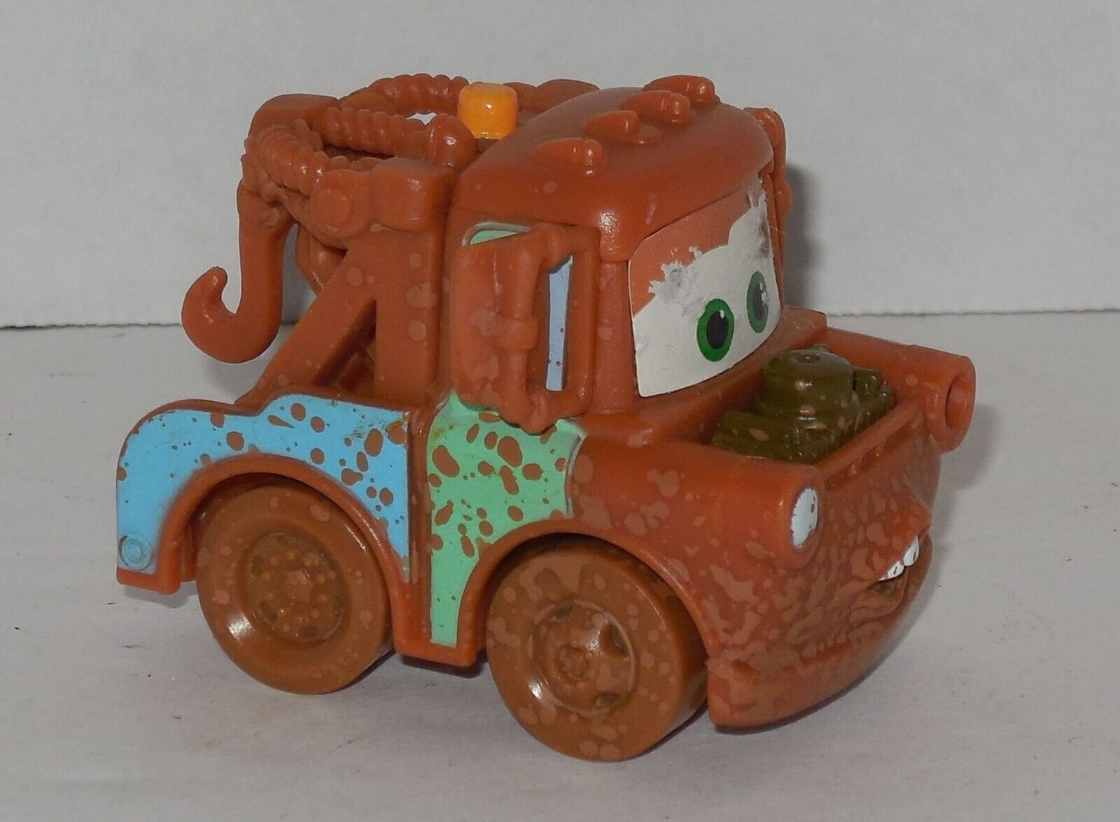 2024-08-31_12-54-07_Tow Mater Toy Sparks Social Playtime Adventures