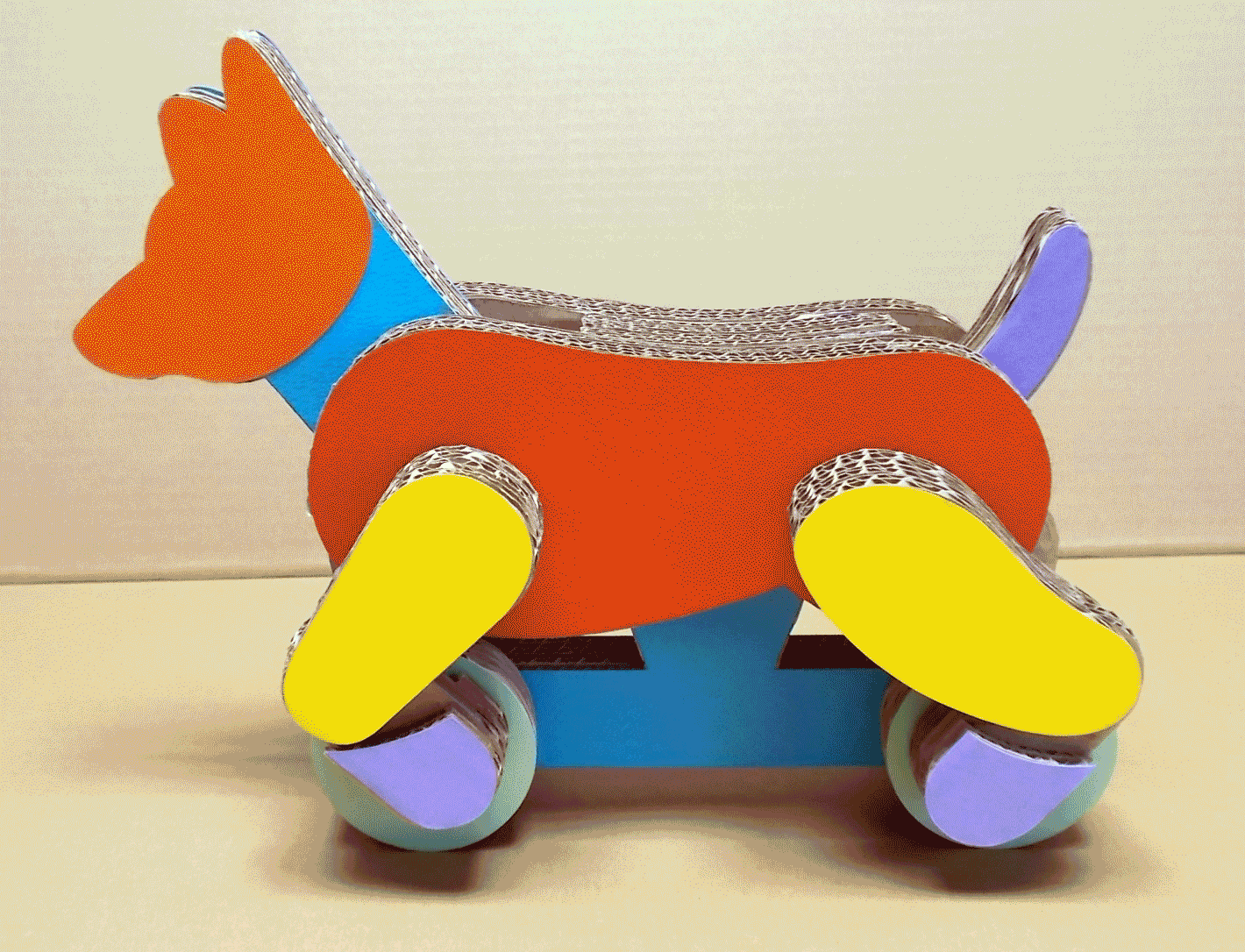 2024-08-31_13-49-41_Customized Moving Pet Toy Design Ideas